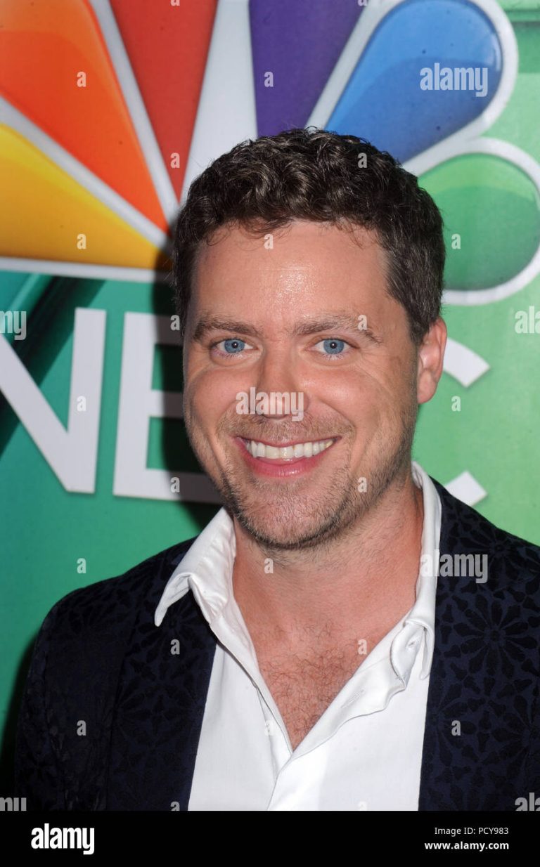 FamousPeopleFacts - Greg Poehler