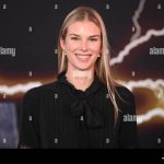 FamousPeopleFacts - Emma Ishta