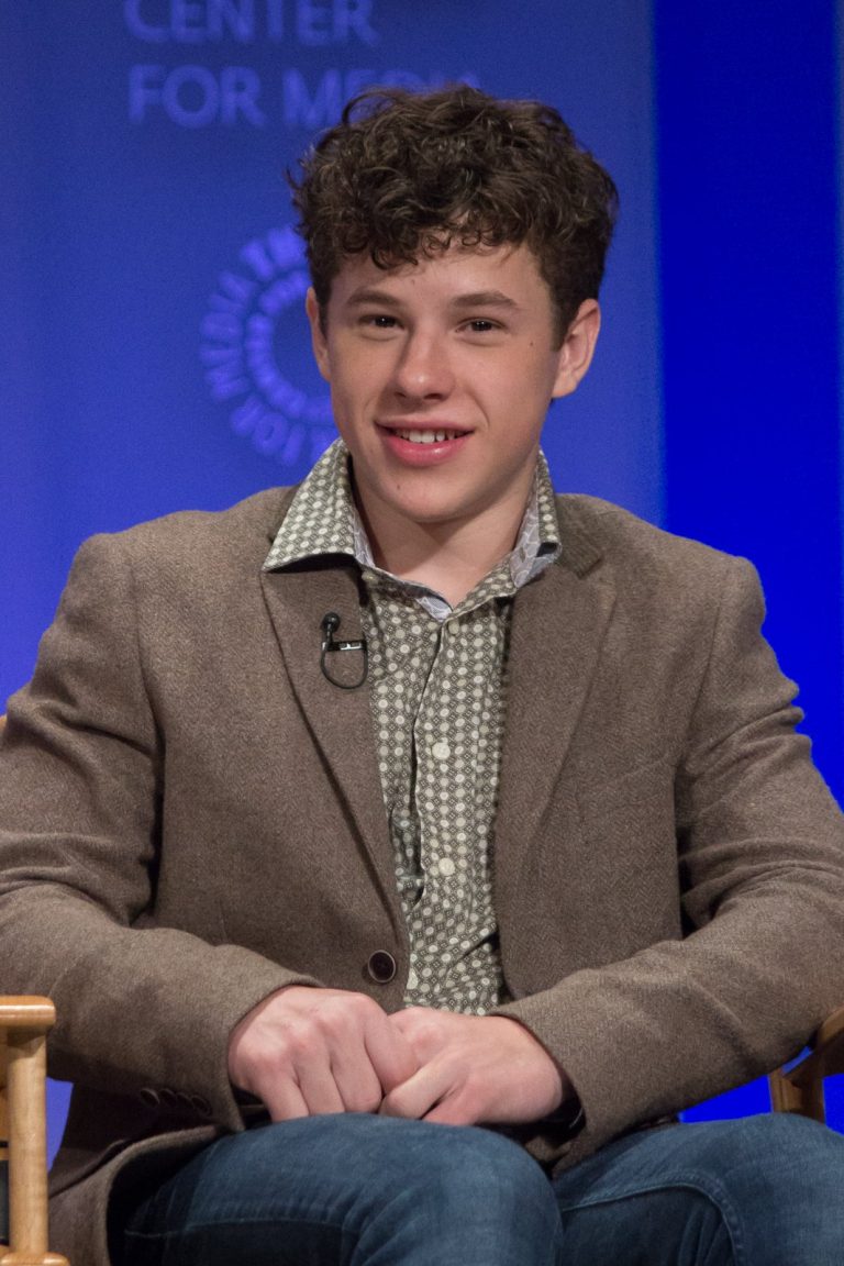 FamousPeopleFacts - Nolan Gould