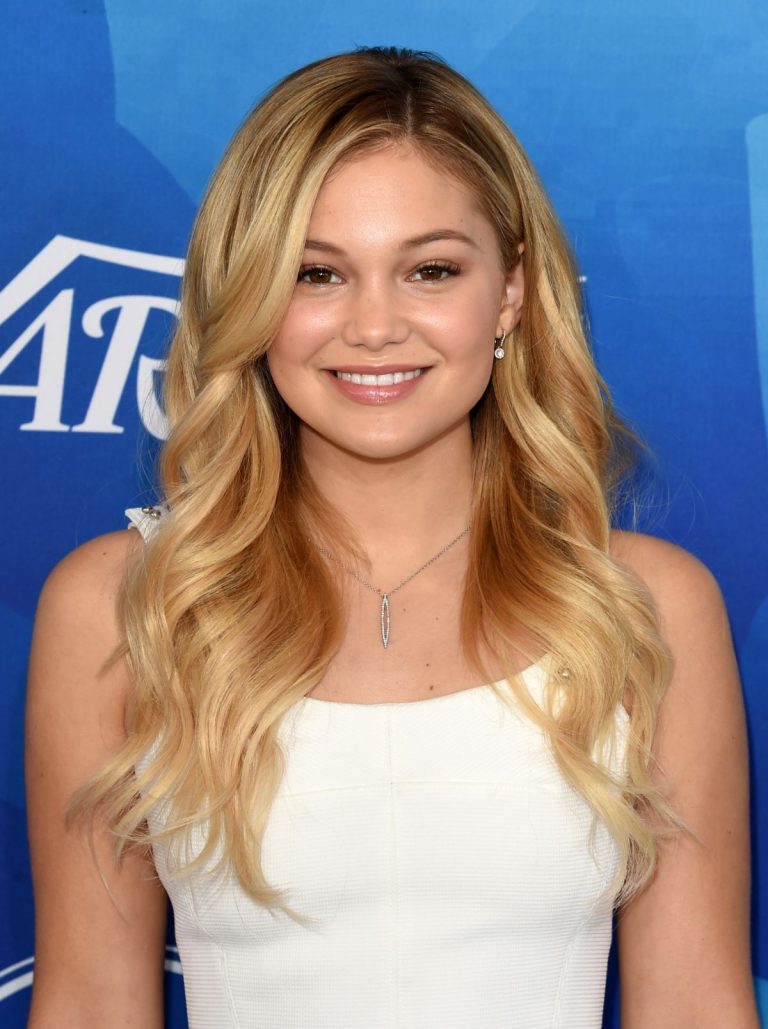 FamousPeopleFacts - Olivia Holt