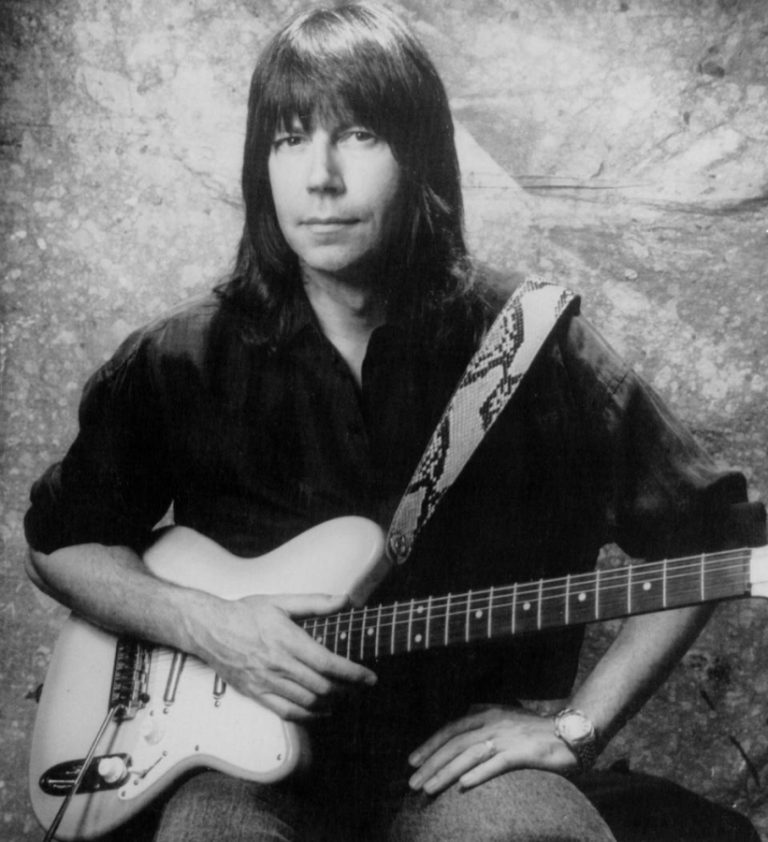 FamousPeopleFacts - Pat Travers