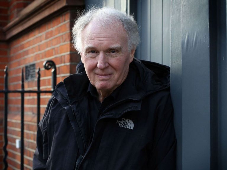 FamousPeopleFacts - Tim Pigott-Smith