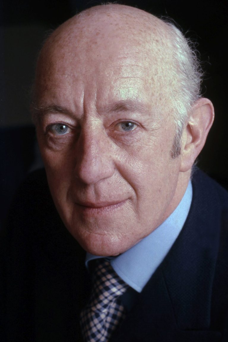 FamousPeopleFacts - Alec Guinness