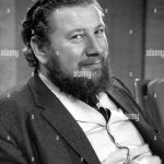 FamousPeopleFacts - Peter Ustinov