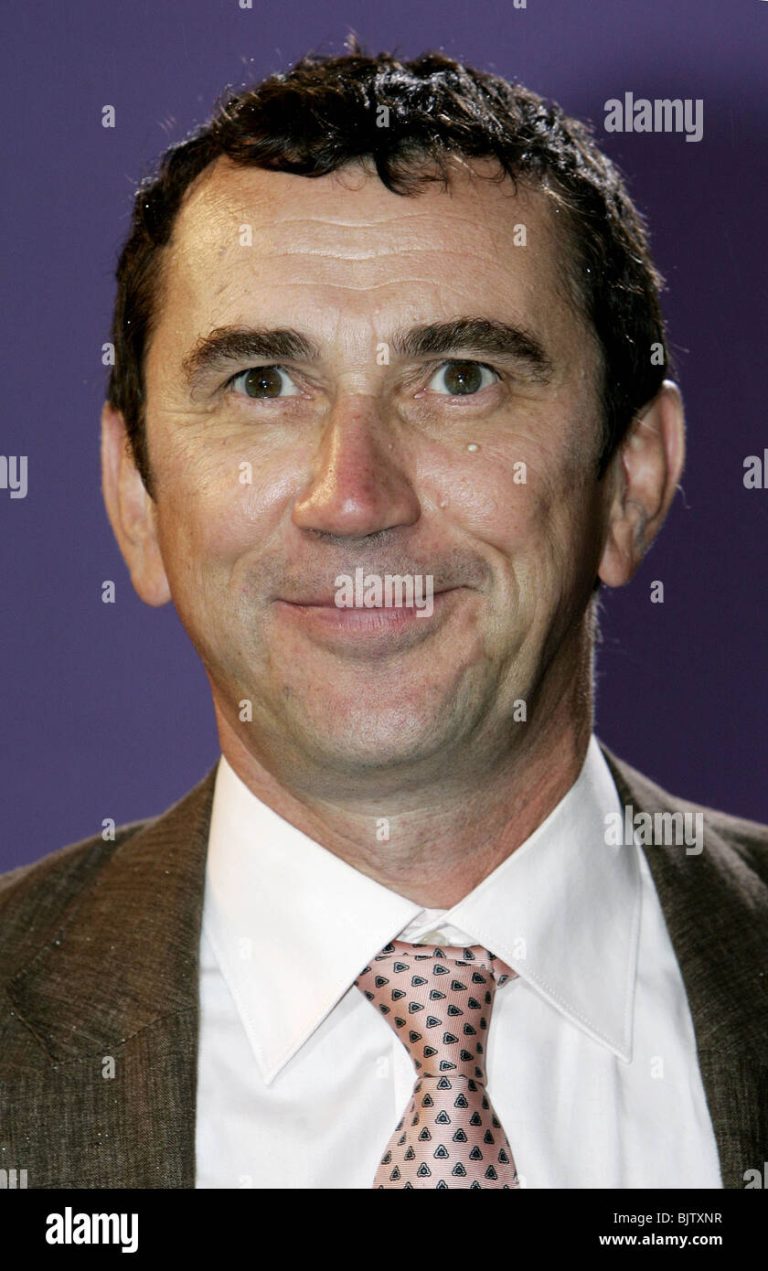 FamousPeopleFacts - Phil Daniels