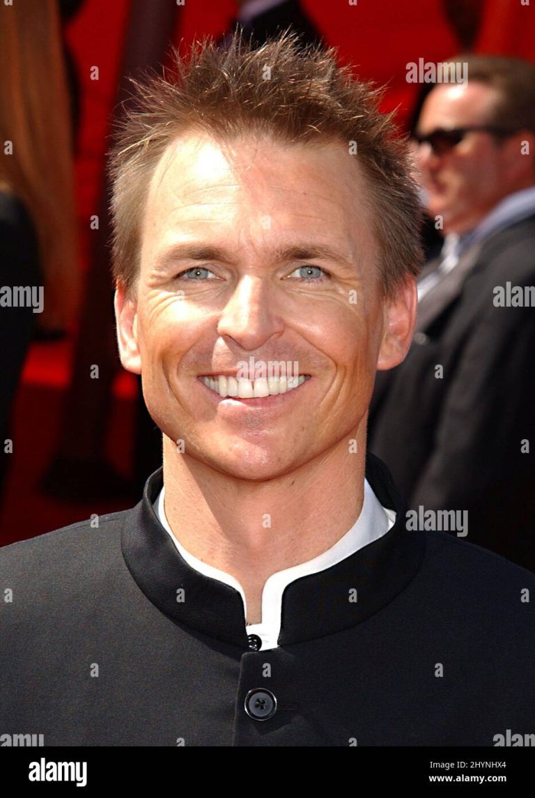 FamousPeopleFacts - Phil Keoghan