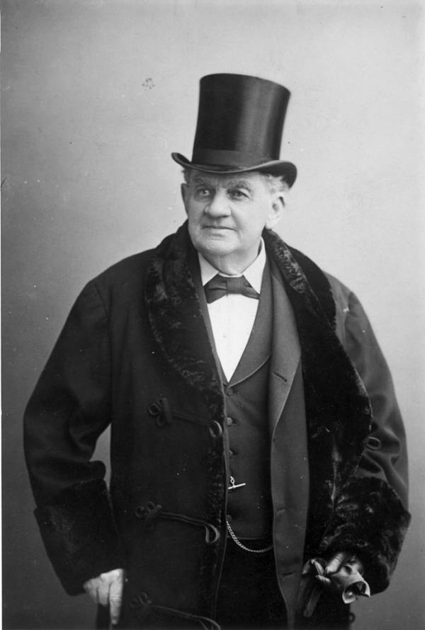 FamousPeopleFacts - P. T. Barnum