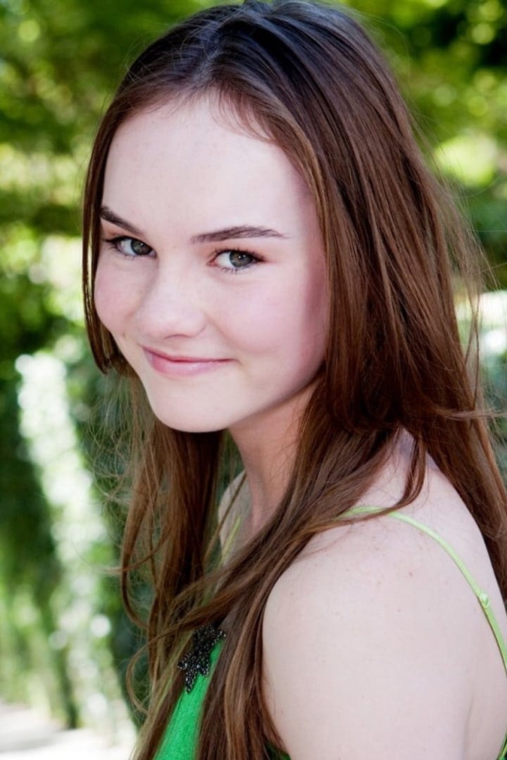 FamousPeopleFacts - Madeline Carroll