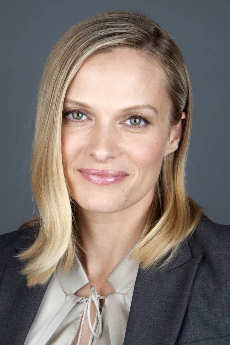 FamousPeopleFacts - Vinessa Shaw