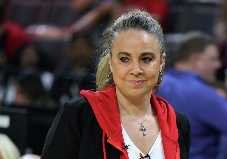 FamousPeopleFacts - Becky Hammon