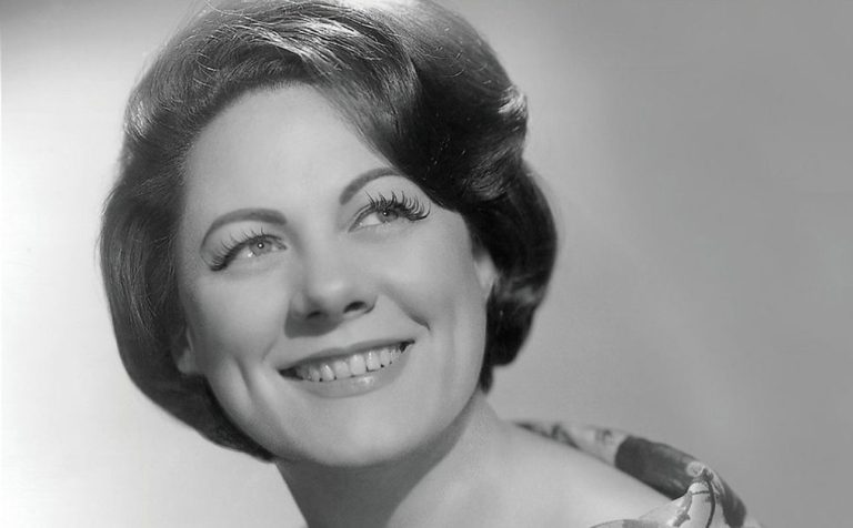 FamousPeopleFacts - Renata Tebaldi