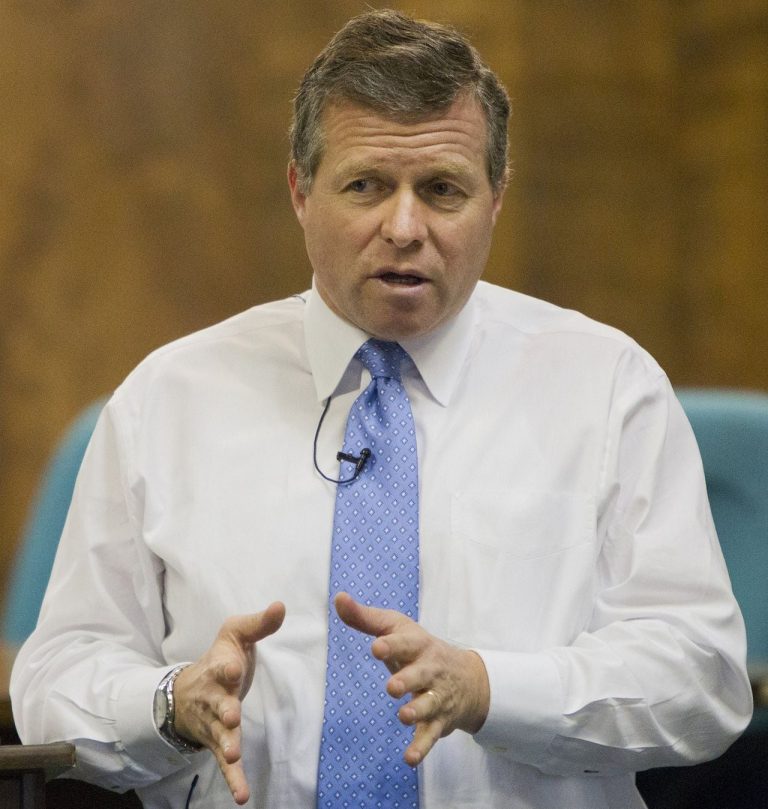 FamousPeopleFacts - Charlie Dent