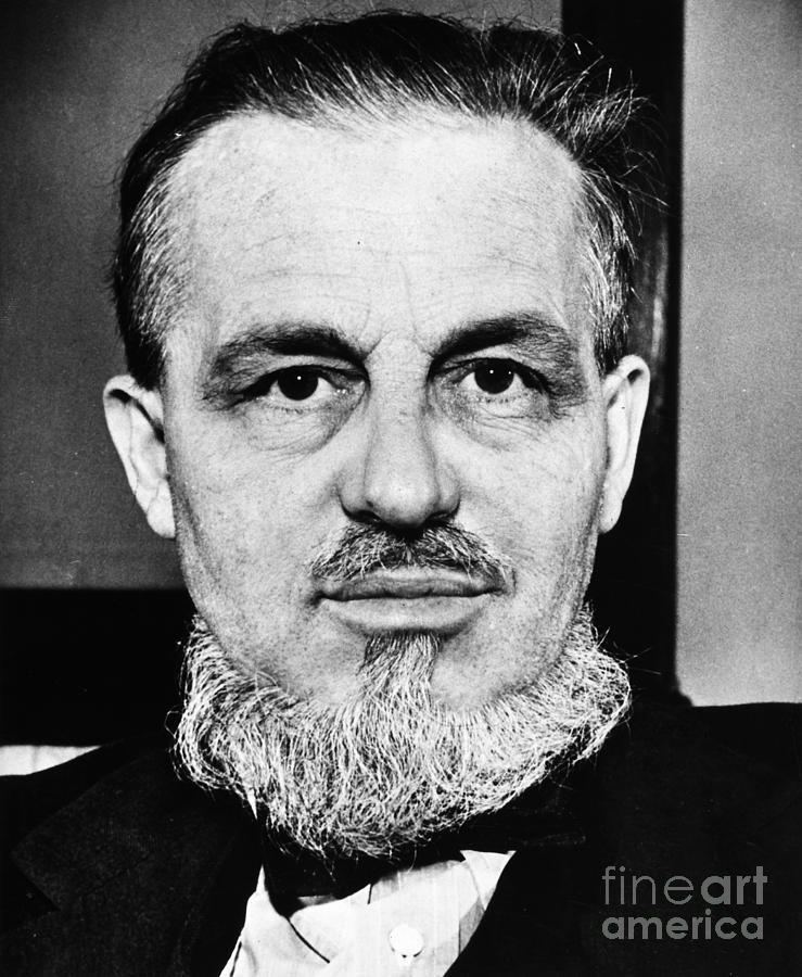 FamousPeopleFacts - Rex Stout