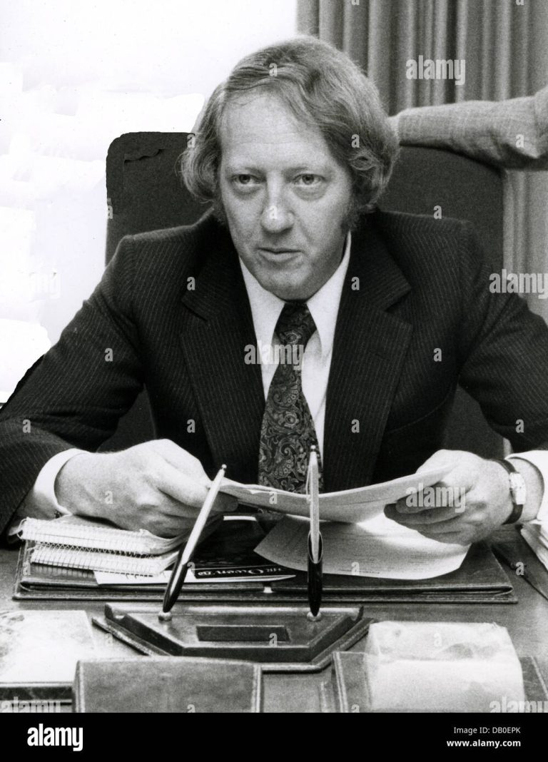 FamousPeopleFacts - Robert Stigwood