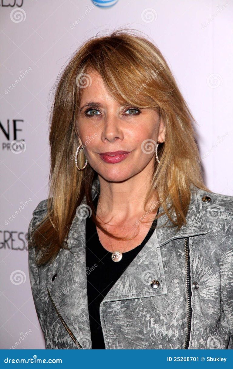 FamousPeopleFacts - Rosanna Arquette