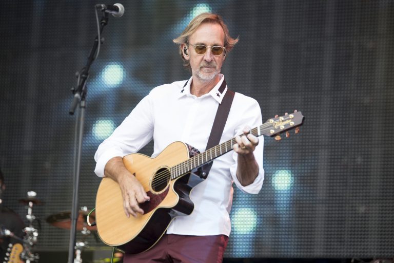 FamousPeopleFacts - Mike Rutherford