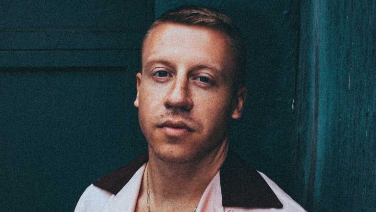 FamousPeopleFacts - Macklemore