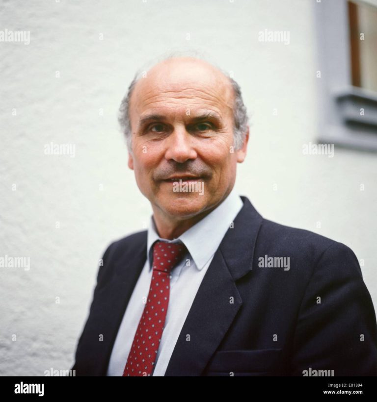 FamousPeopleFacts - Ryszard Kapuscinski