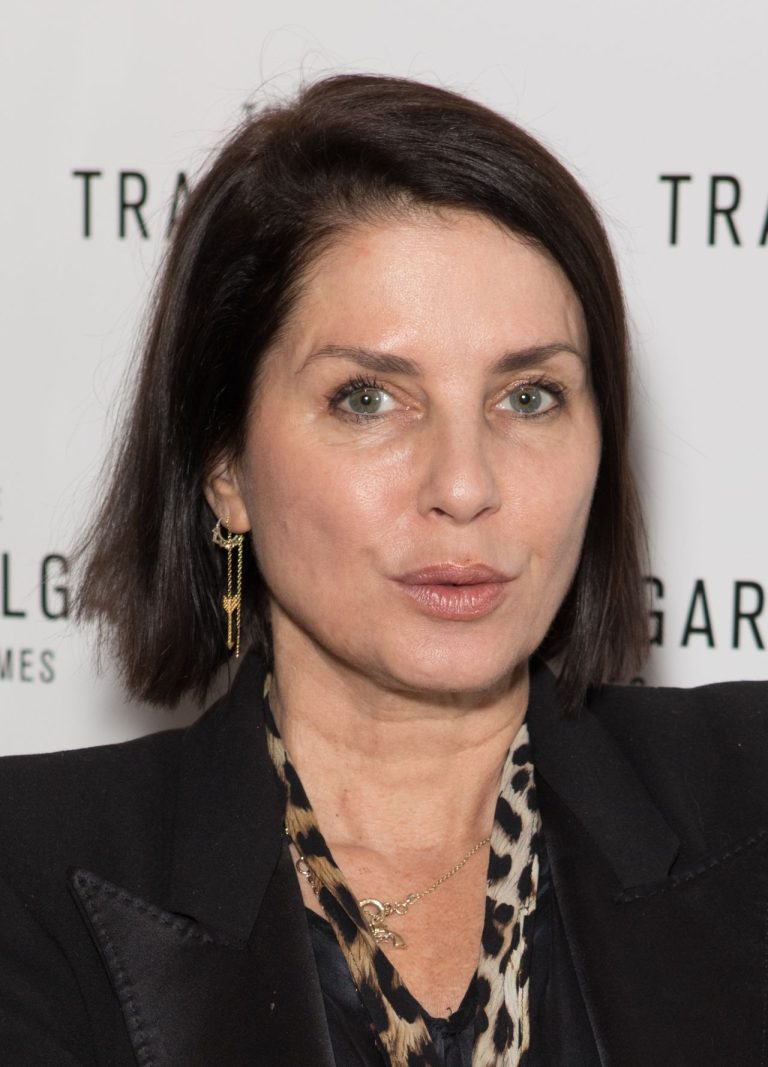 FamousPeopleFacts - Sadie Frost