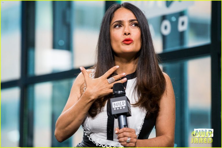 FamousPeopleFacts - Salma Hayek