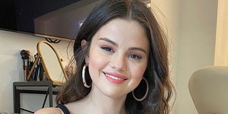 FamousPeopleFacts - Selena Gomez