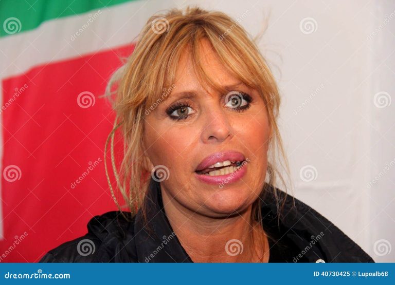 FamousPeopleFacts - Alessandra Mussolini