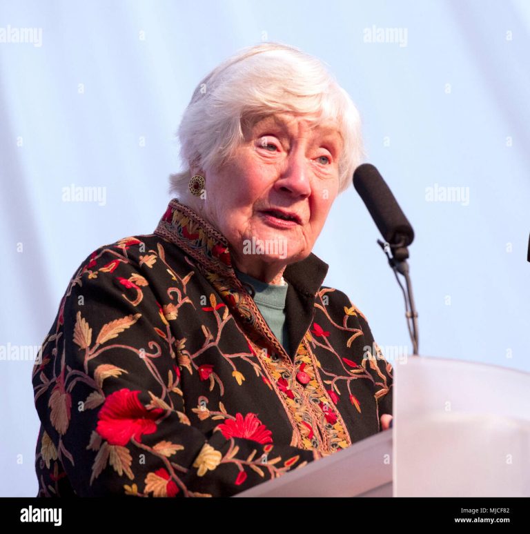 FamousPeopleFacts - Shirley Williams