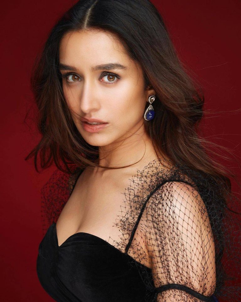 FamousPeopleFacts - Shraddha Kapoor