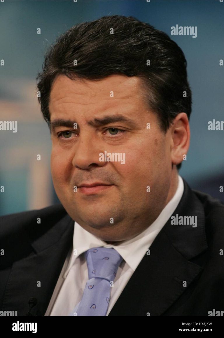 FamousPeopleFacts - Sigmar Gabriel