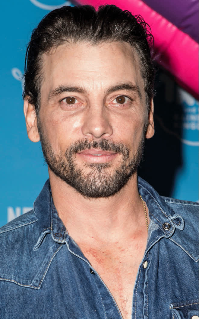 FamousPeopleFacts - Skeet Ulrich