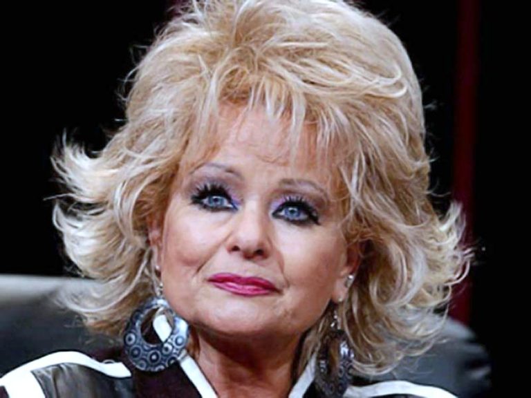 FamousPeopleFacts - Tammy Faye Bakker