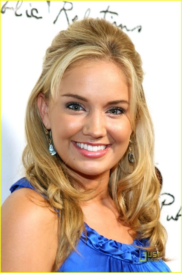 FamousPeopleFacts - Tiffany Thornton