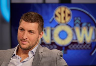 FamousPeopleFacts - Tim Tebow