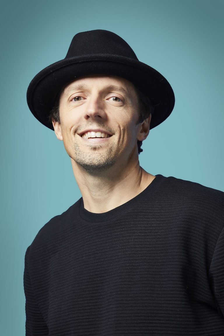 FamousPeopleFacts - Jason Mraz