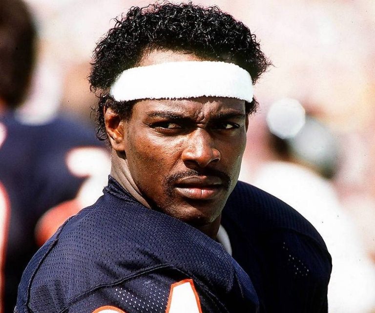 FamousPeopleFacts - Walter Payton