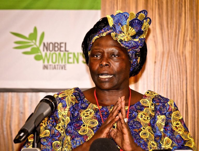 FamousPeopleFacts - Wangari Maathai