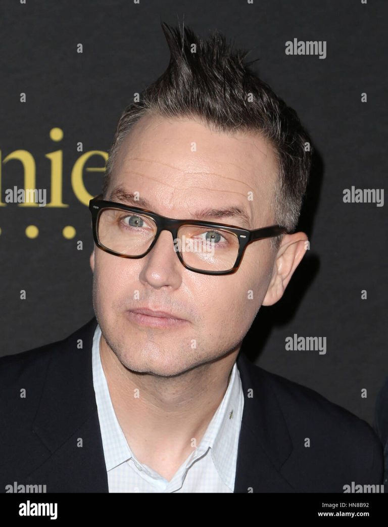 FamousPeopleFacts - Mark Hoppus