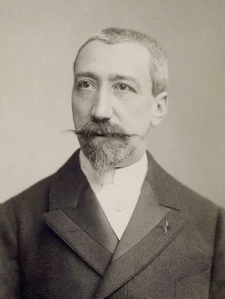 FamousPeopleFacts - Anatole France