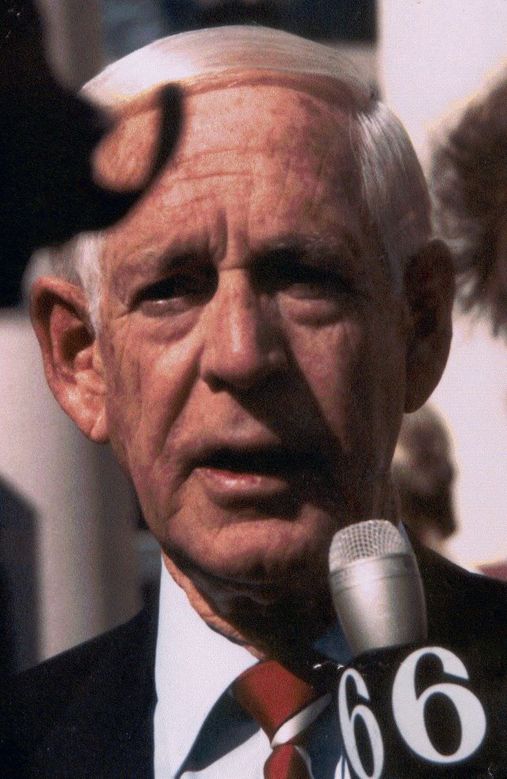 FamousPeopleFacts - Jack Buck