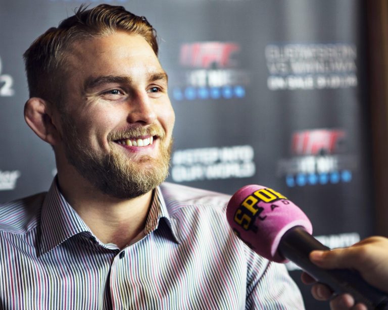 FamousPeopleFacts - Alexander Gustafsson